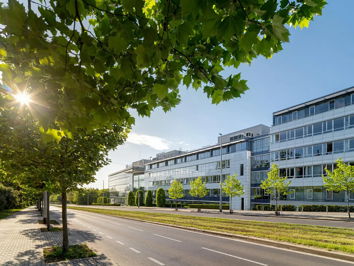 Pronájem kanceláře 228 m²